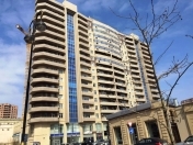 Satılır 4 otaqlı 160 m2 yeni tikili 28 May m.