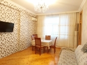 Satılır 2 otaqlı 60 m2 yeni tikili Həzi Aslanov