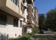 İcarəyə verilir 3 otaqlı 80 m2 köhnə tikili 5 mkr