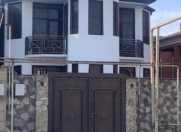 Satılır 4 otaqlı 170 m2 həyət evi Aygun City