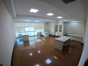 İcarəyə verilir 6 otaqlı 300 m2 ofis Dəmirçi Plaza