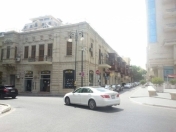 Satılır 1 otaqlı 38 m2 köhnə tikili Nəsimi heykəli