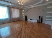 Satılır 4 otaqlı 150 m2 yeni tikili Heydər Əliyev Mərkəzi