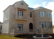 Satılır 6 otaqlı 180 m2 bağ evi Novxanı