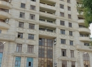 Satılır 1 otaqlı 135 m2 obyekt 28 May m.