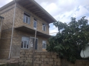 Satılır 4 otaqlı 200 m2 həyət evi Müşfiqabad