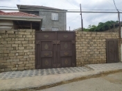 Satılır 9 otaqlı 300 m2 həyət evi Qaraçuxur