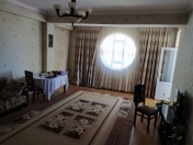 Satılır 3 otaqlı 120 m2 yeni tikili Nəriman Nərimanov m.