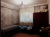 İcarəyə verilir 2 otaqlı 82 m2 köhnə tikili Heydər Əliyev Mərkəzi