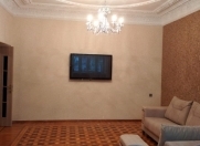 Satılır 3 otaqlı 80 m2 köhnə tikili Sovetski