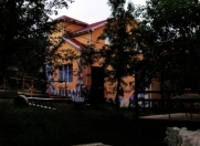 İcarəyə verilir 7 otaqlı 300 m2 villa Quba