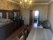 Satılır 3 otaqlı 74 m2 köhnə tikili Badamdar