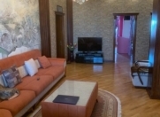 Satılır 4 otaqlı 180 m2 yeni tikili 8 km