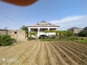 Satılır 5 otaqlı 210 m2 həyət evi Mərdəkan