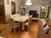 Satılır 4 otaqlı 360 m2 həyət evi Binəqədi