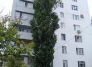 Satılır 3 otaqlı 80 m2 köhnə tikili 1 mkr