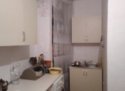 İcarəyə verilir 1 otaqlı 20 m2 köhnə tikili 4 mkr