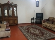 Satılır 5 otaqlı 215 m2 həyət evi Rəsulzadə