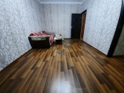 Satılır 1 otaqlı 32 m2 köhnə tikili Baku Mall