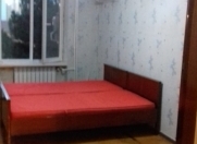 İcarəyə verilir 2 otaqlı 50 m2 köhnə tikili Elmlər Akademiyası m.