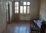 Satılır 2 otaqlı 50 m2 köhnə tikili 7 mkr