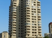 Satılır 3 otaqlı 135 m2 yeni tikili 28 May m.