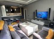 Satılır 3 otaqlı 90 m2 yeni tikili 20 yanvar m.