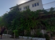 Satılır 4 otaqlı 200 m2 bağ evi Novxanı