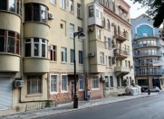 Satılır 2 otaqlı 80 m2 köhnə tikili İçəri Şəhər m.