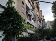 İcarəyə verilir 2 otaqlı 60 m2 köhnə tikili Ayna Sultanova heykəli