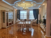Satılır 3 otaqlı 117 m2 yeni tikili 6 mkr