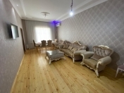 Satılır 5 otaqlı 182 m2 həyət evi Saray