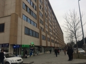 İcarəyə verilir 2 otaqlı 100 m2 obyekt İçəri Şəhər m.