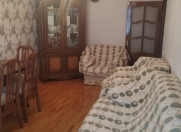 Satılır 3 otaqlı 70 m2 köhnə tikili 9 mkr