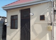 Satılır 2 otaqlı 31 m2 həyət evi Altes Plaza