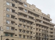 Satılır 4 otaqlı 110 m2 köhnə tikili Elmlər Akademiyası m.