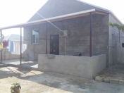 Satılır 3 otaqlı 100 m2 həyət evi Binə