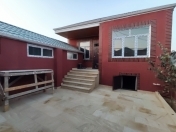 Satılır 3 otaqlı 100 m2 həyət evi Binəqədi