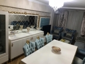 Satılır 3 otaqlı 70 m2 köhnə tikili 8 km