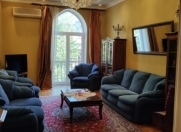 Satılır 3 otaqlı 125 m2 köhnə tikili Nəsimi r.