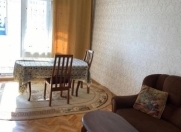 Satılır 3 otaqlı 80 m2 köhnə tikili 8 mkr