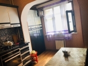 Satılır 2 otaqlı 62 m2 köhnə tikili 8 mkr