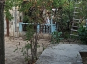 Satılır 4 otaqlı 600 m2 həyət evi Y.Suraxanı