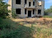 Satılır 10 otaqlı 1000 m2 bağ evi Novxanı