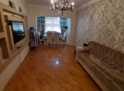 Satılır 3 otaqlı 100 m2 köhnə tikili 4 mkr