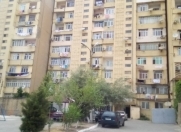 İcarəyə verilir 2 otaqlı 70 m2 köhnə tikili Ayna Sultanova heykəli