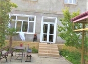 Satılır 5 otaqlı 300 m2 həyət evi Badamdar