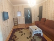 İcarəyə verilir 2 otaqlı 65 m2 köhnə tikili Yasamal r.