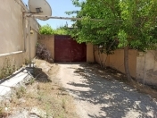 Satılır 4 otaqlı 80 m2 həyət evi Qaraçuxur