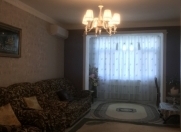 Satılır 3 otaqlı 90 m2 köhnə tikili Badamdar